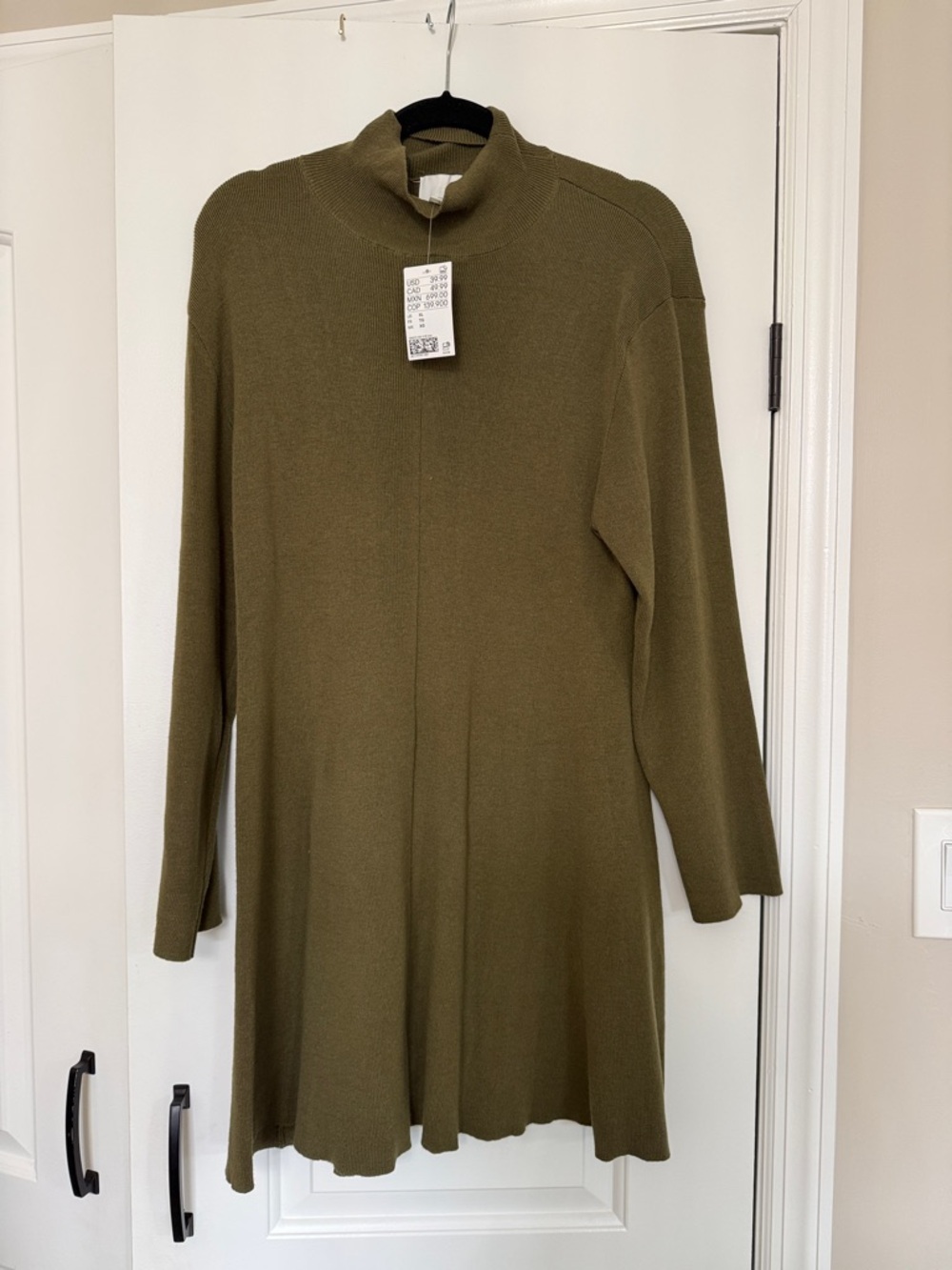 H&M Olive Green Long Sleeve Knit Turtleneck Dress